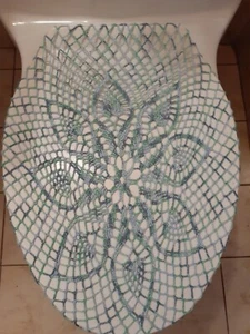 HANDMADE CROCHET ROUND TOILET LID/SEAT COVER GREEN AND OTHER COLORS WITH... - Picture 1 of 3