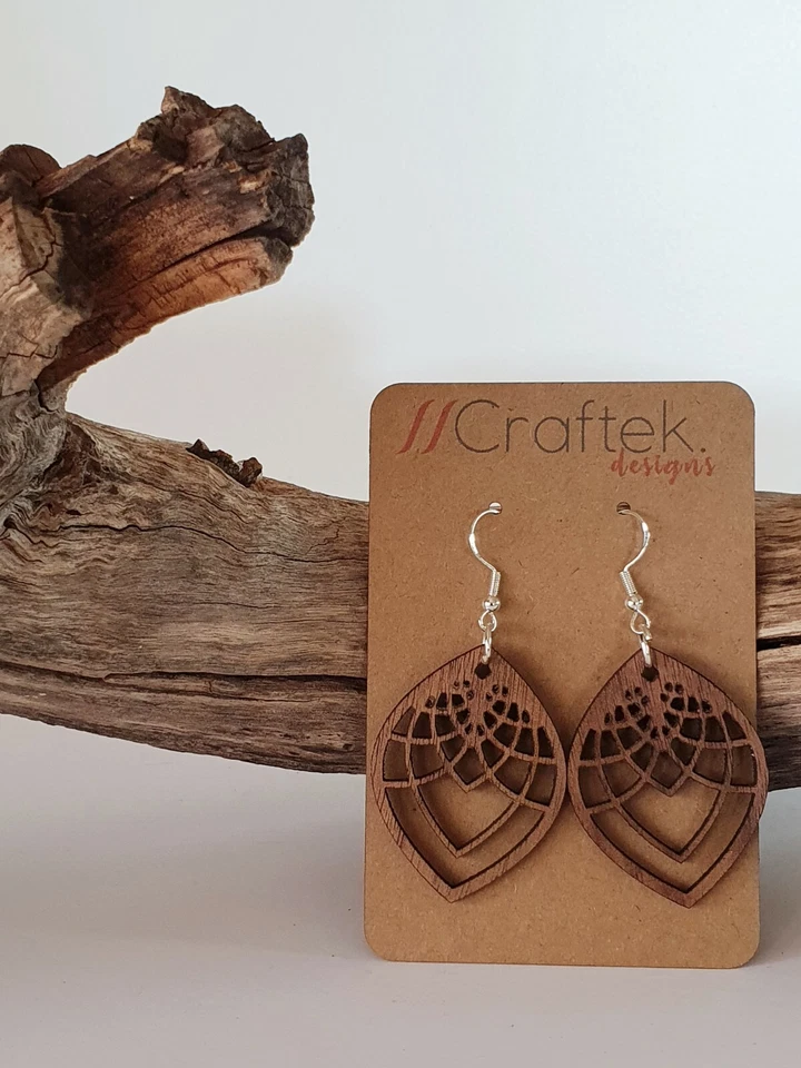 Pendientes de madera corte láser delicado diseño hoja gota/colgante estilo H7 Foto 1 de 1