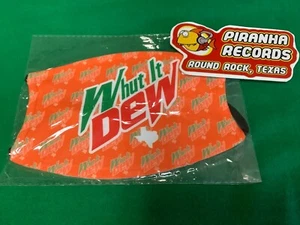 Cubierta de máscara facial de tela con estampado decorativo reutilizable NARANJA Whut It Dew Texas - Imagen 1 de 3