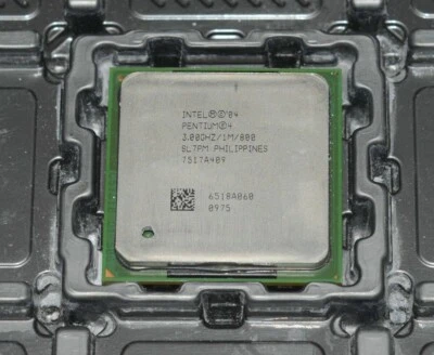 Pentium 4 3.0GHZ HT Socket 478 CPU 3.0/1M/800 SL7E4 - Image 1 of 4
