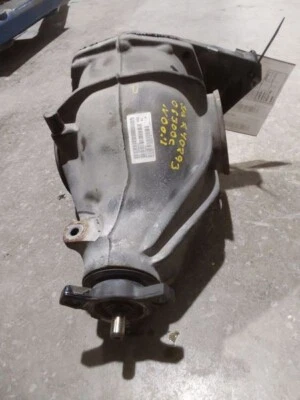 2005-2011 Chrysler 300 5.7L Rear Axle Differential Carrier 2.82 Ratio RWD Foto 1 de 4