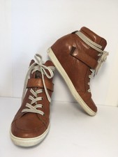 paul green tennis shoes