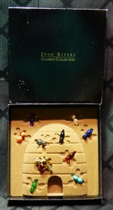Joan Rivers Bumble Bee Pin/Brooch, 10 interchangeable different colored bodies - Picture 1 of 4