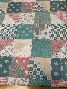 Vintage Style Cotton Fabric Patchwork Quilt 46" x 20" Floral & Geometric Pattern - Picture 1 of 5