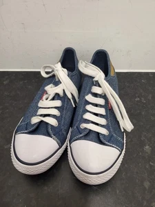 Women's LEVI Blue Denim Lace Up Round Toe Trainers UNWORN UK 6.5 CG H18 - Picture 1 of 10