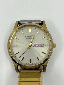 Citizen Eco Drive Mens Wrist Watch Full size E101 S058023 Gold Tone VIDEO WORKS - Picture 1 of 7