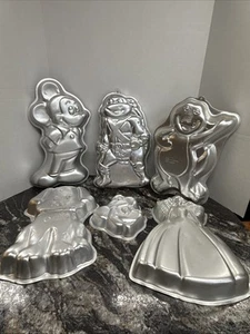 Vintage Lot Of 6 Wilton Mickey Mouse, Barney, Barbie, Dalmatian, TMNT Cake Pan - Picture 1 of 12