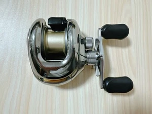 Baitcasting Rolle 98 Scorpion ANTARES linkes Gangverhältnis 6,2:1 #DB - Bild 1 von 10