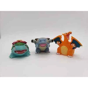 Charizard, Venusaur and Blastoise Finger Puppet figures Bandai Pokemon - Picture 1 of 3