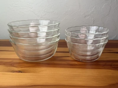 Set of 7 Vintage Pyrex 464 & 463 Clear Scalloped Edge Custard Cups 10oz & 6oz  - Image 1 of 4