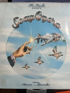 The Kinks present a Soup Opera vinyl - Picture 1 of 1