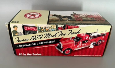 ERTL TEXACO 1929 MACK FIRE TRUCK COLLECTORS SERIES #15 – BANK - Image 1 of 4
