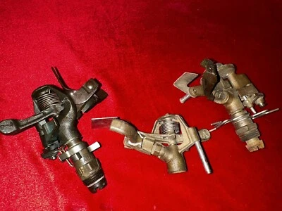 Cabezales de rociadores de agua de latón Thompson y Rain Bird  Foto 1 de 4