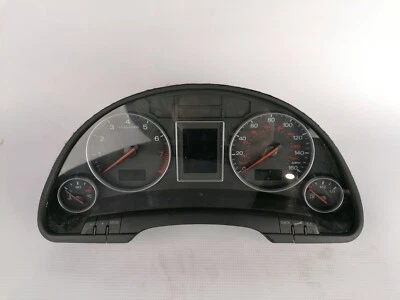 Cuadro de instrumentos velocímetro gasolina Audi A4 B6 descapotable Foto 1 de 4