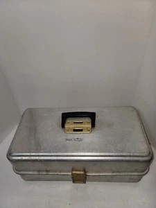 Vintage UMCO Model 203A Aluminum 3 Tier Tackle Box - Picture 1 of 18