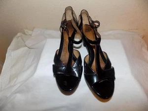 Sofft Black Patent Leather Strappy Peep Toe Sandals Shoes Shoe Size 8 M - Picture 1 of 1