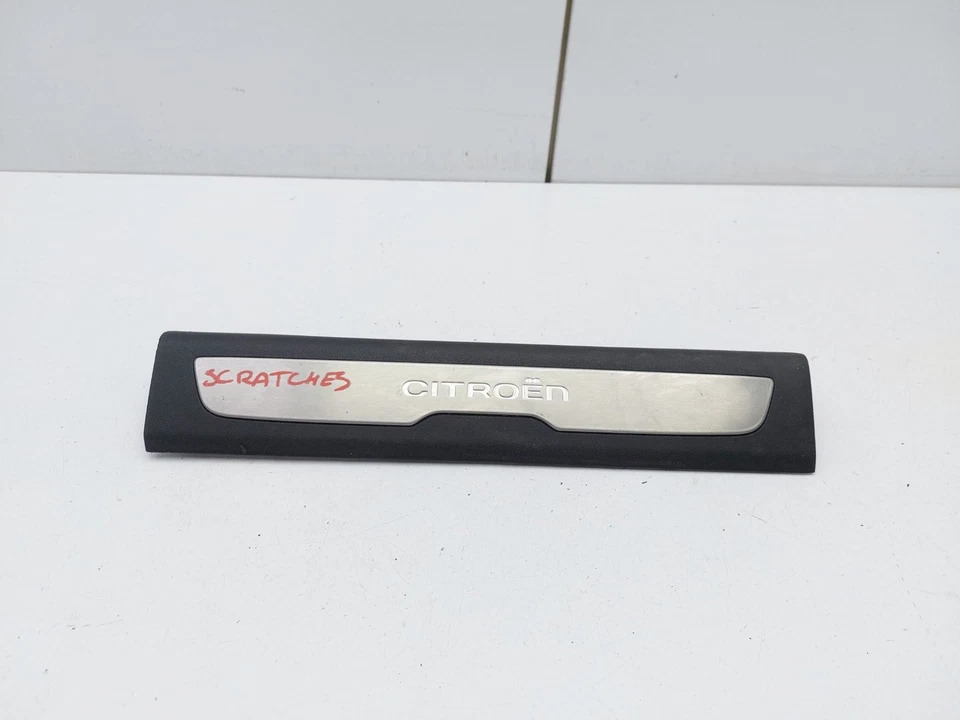 DOOR SILL TRIM FRONT RIGHT DRIVER SIDE 9677703377 CITROEN C4 PICASSO MK2 2017 - Image 1 of 4