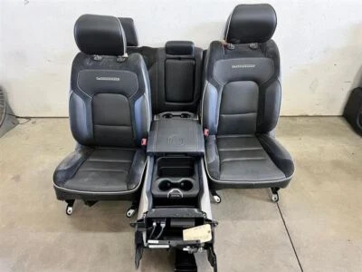 Juego de asientos de cuero Laramie para Ram 1500 19-23 2869434 Foto 1 de 4