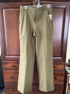 Old Navy Stretch Tech Cargo Pants Midrise Straight Leg Women Size S NWT Olive - Picture 1 of 4