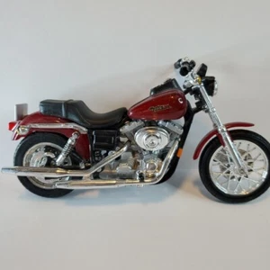 Maisto 1:18 2000 Harley Davidson FXDL Dyna Low Rider, Burgundy, Used - Picture 1 of 4