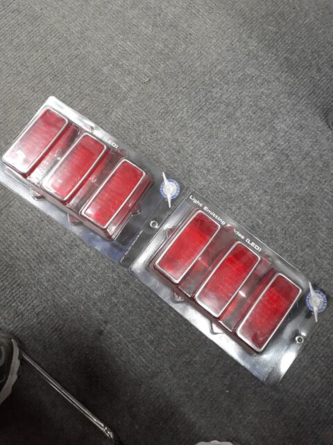 United Pacific 110107 1969 Ford Mustang LED Tail Light Lens with Sequential Feature,Red並行輸入