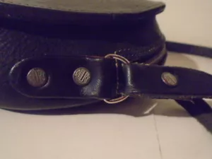 RUGBY NORTH AMERICA ROCKETTE ROCKER CROSSBODY POUCH BAG +1 - Picture 1 of 9