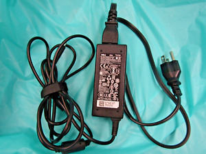 New ListingDell Laptop Adaptor Cn-Okxttw-72438 Power Supply Charger