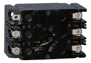 Protector de circuito de motor de 3 amperios TEC36003 General Electric defectuoso - Imagen 1 de 2