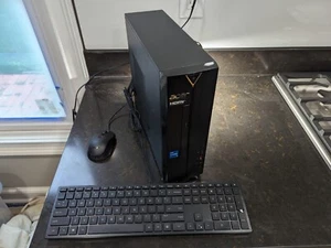 Acer Aspire, 11th Gen Intel i5, 16GB DDR4, 512 GB SSD, 1TB HDD, Windows 10 - Picture 1 of 7