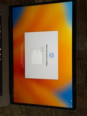 Apple Macbook Pro 15" (512GB SSD, Intel Core i7, 2.90 GHz, 16 GB RAM - SIN RESERVA Foto 1 de 4