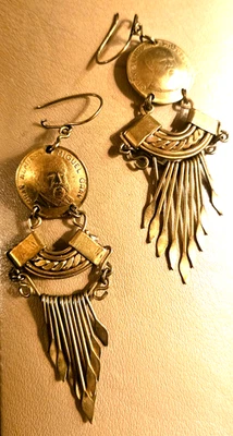 Retro Vtg Handmade Elegant Gold Plated Peru Centavos Coin Dangle Womens Earrings - Image 1 of 4