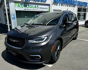 Chrysler Pacifica 17.300 km, EZ 2021, Benzin / Flüssiggas, 3.6 Benzin 291 PS - Bild 1 von 12