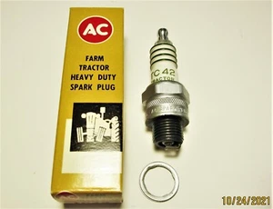1 NOS AC TC42 Spark Plug 14mm circa 1965 Farm-Garden Tractor Clinton    - Picture 1 of 10
