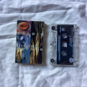 Goldie cassette single - Inner City Life (original mix / Peshay mix) Ex / VG+ - Picture 1 of 9