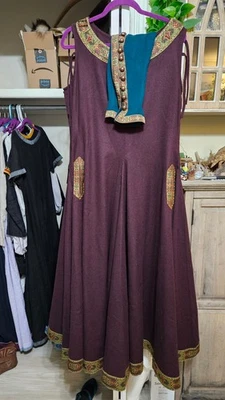 Armstreet Medieval Dress "Green Sleeves" New Never Worn - Image 1 of 4