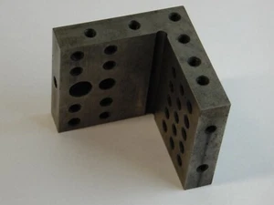 Maschinist/Werkzeugmacher Winkelplatte, gehärtete Präzision 3x3x3/4 Gewindeflächen - Bild 1 von 6