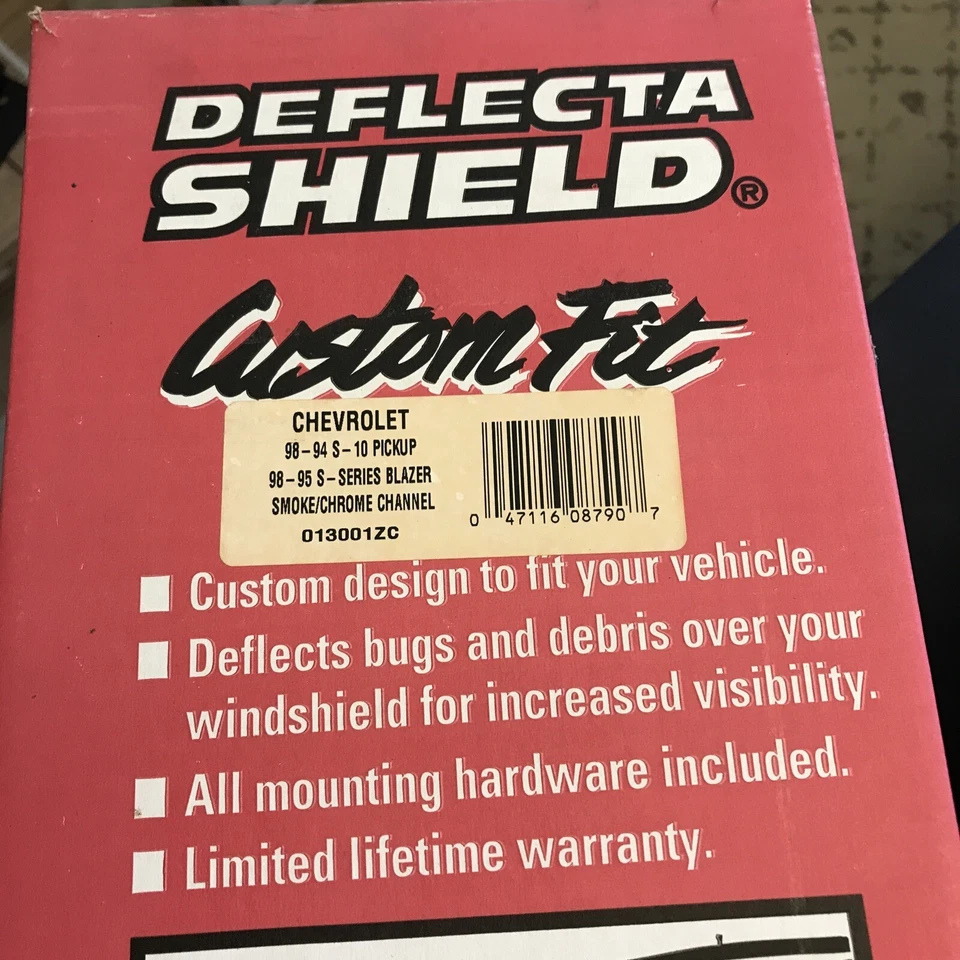 Bug deflector Fits 1994-1998 Chevrolet S10 Blazer Jimmy Deflecta Shield vtg NOS - Image 1 of 4