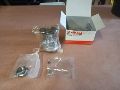 NOS NEW Yamaha Vmax 1700 Oil Pump 908-91102-20-00 New OEM GENUINE V MAX  - Image 1 of 4