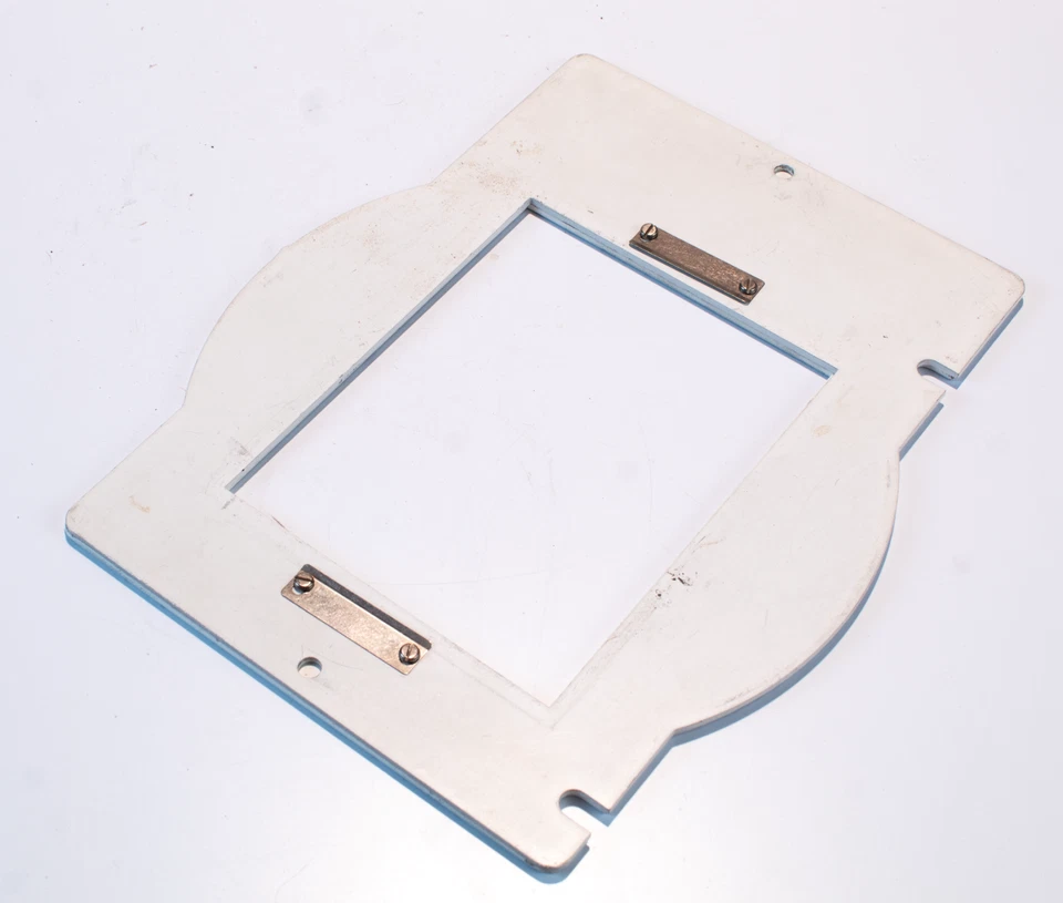 Portador negativo de vidrio Omega 3 1/2 x 4 1/2" para ampliadores serie D Foto 1 de 2