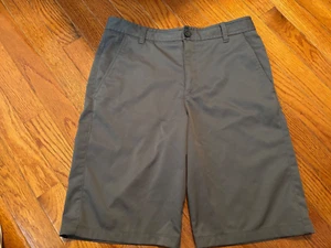 Under Armour Youth Boy's Loose Fit Golf Shorts Gray  Size 18 - Picture 1 of 6