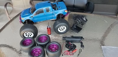 hpi savage x nitro truck, some alloy, upgraded servos and more - Image 1 of 4
