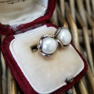 Orecchini a perno vintage argento sterling perle d'acqua dolce ornati filigrana gioielli - Foto 1 di 6