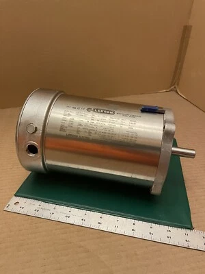 Leeson Electric General Purpose Stainless Steel Washdown Duty Motor 103389.00 - Image 1 of 4