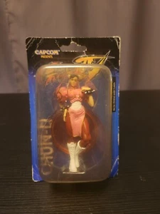Capcom Street Fighter IV 4 Chun-li Pink Exclusive Collector’s Edition Statuette - Picture 1 of 6