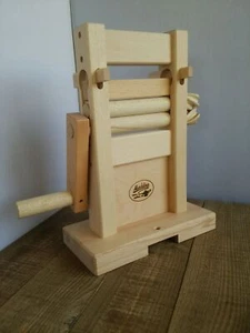 Kyoei Wooden Cotton Gin Weaving Watakuriki Made in Japan Ginning Machine