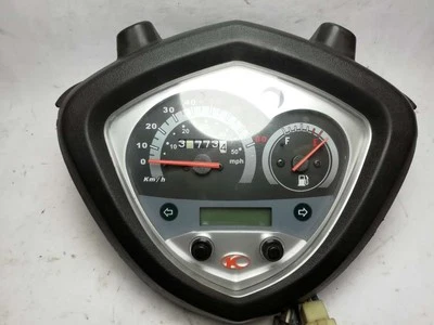 CRUSCOTTO CONTACHILOMETRI QUADRO STRUMENTI KYMCO AGILITY 50 (DI34) - Immagine 1 di 4