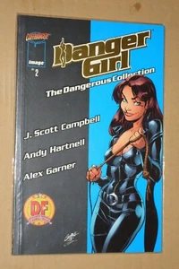 Danger Girl Collected 2 Dynamic Forces Foil Limited 0322 di 5000 Certificato-Sigillato  - Foto 1 di 2