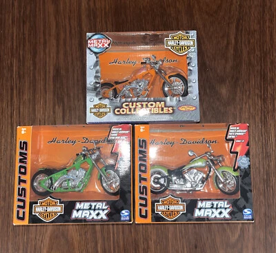 Lote 3 Vintage Metal Maxx-Harley Davidson FLSTF Fat Boy Verde/Llamas Escala 1:17 Foto 1 de 4