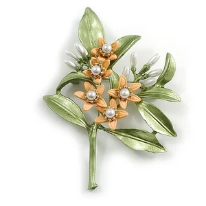 Stunning Enamel Faux Pearl Floral Brooch/ Pendant in Green/ Yellow/ White - - Picture 1 of 6