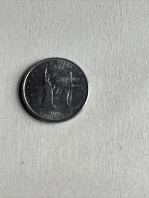 Rare 2001-P 25C New York 50 States Quarter - Image 1 of 4